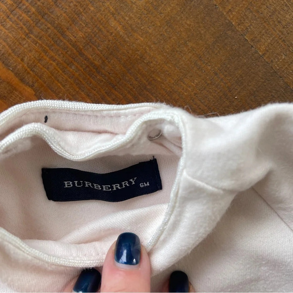 Set top wrap + bottoms 3/6 months beige Burberry - Picture 4 of 6